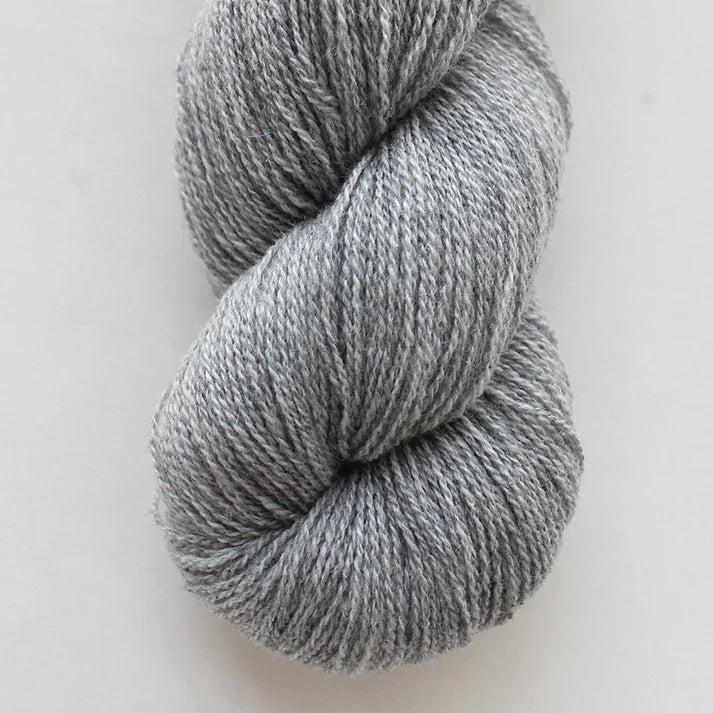 Lotus Cashmere Lace - Husky (Color