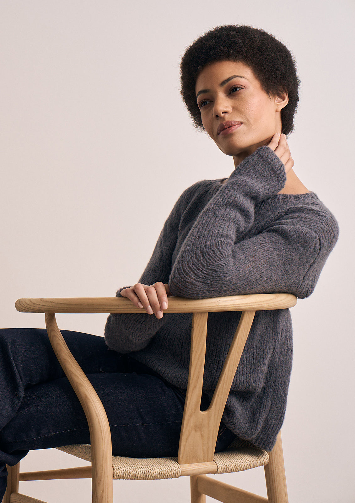 A Rowan Mode Alpaca Haze Pattern - Fakenham Pullover (PDF)