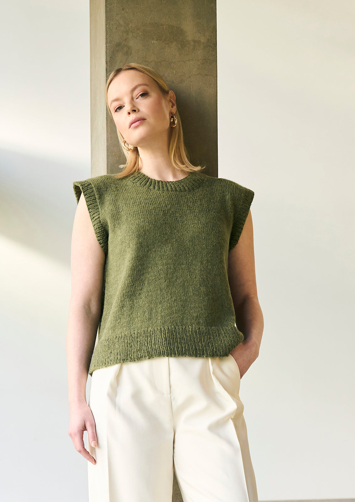 A Rowan Mode Alpaca Wool Pattern - Salthouse Sleeveless Top (PDF)