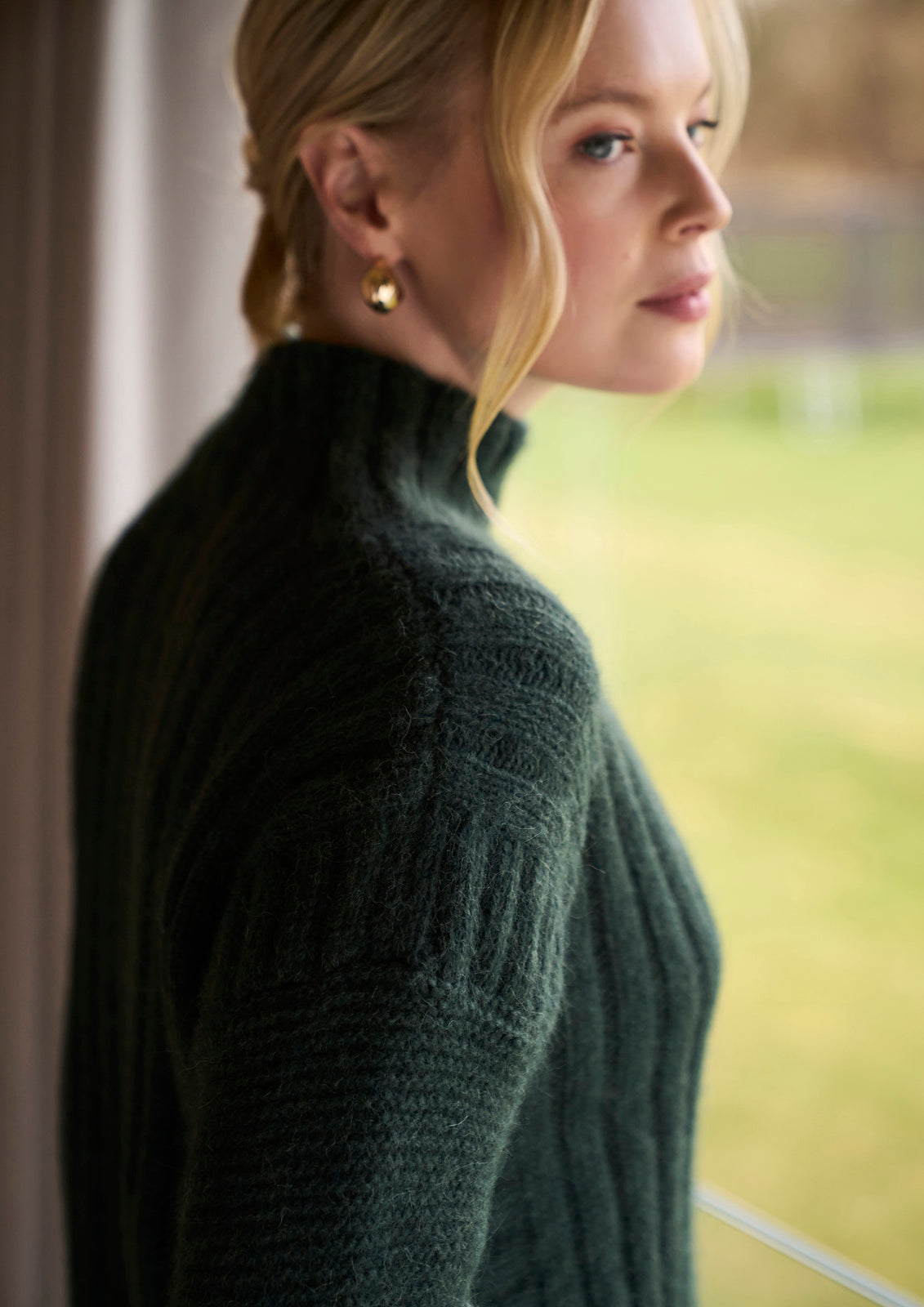 A Rowan Mode Softest Alpaca Pattern - Hale Pullover (PDF)