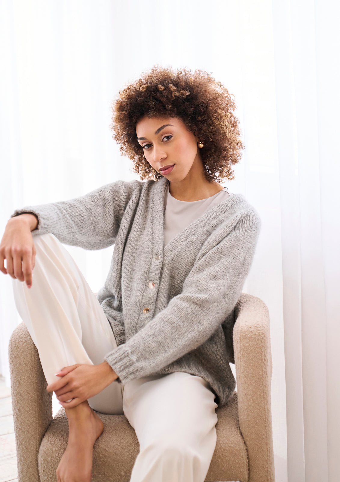 A Rowan Mode Softest Alpaca Pattern - Fritton Cardigan (PDF)