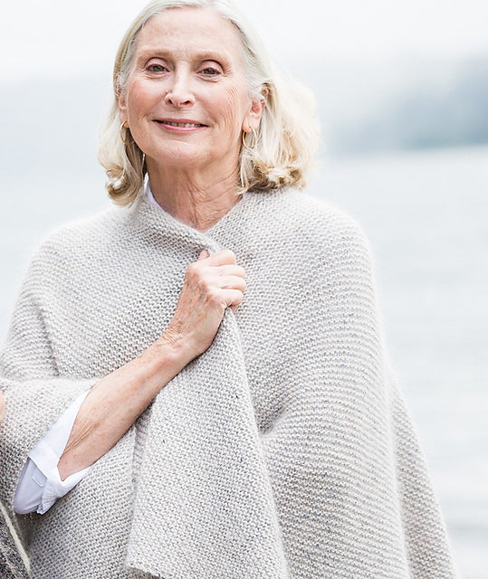 A Churchmouse Yarns and Teas Pattern - Quadrangle Wrap (PDF)